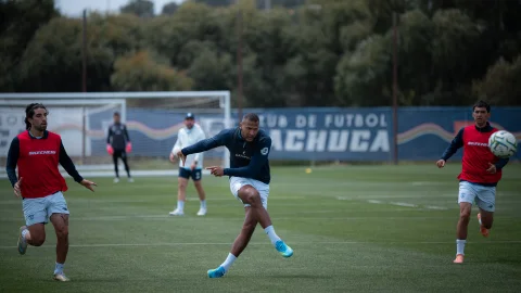 Salomón Rondón en Pachuca