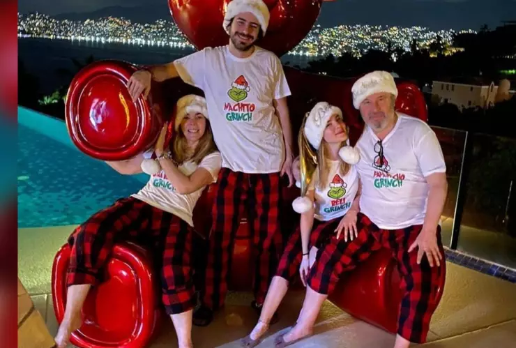 ¿A qué se dedican los papás de Belinda?