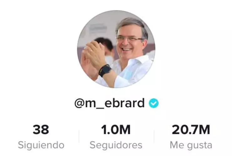 Ebrard llega al millón de seguidores en TikTok, ¿cuáles son sus videos más virales?