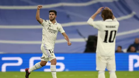 Marco Asensio festeja su gol con Real Madrid