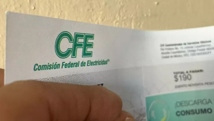 C&oacute;mo cambiar al titular del recibo de la CFE, paso a paso