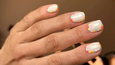 uñas minimalistas pascua 2026