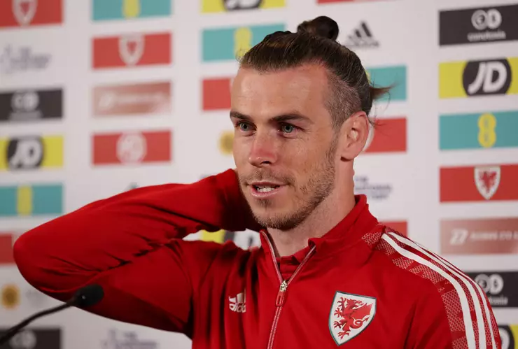 Gareth Bale en conferencia de prensa previo al partido de Gales