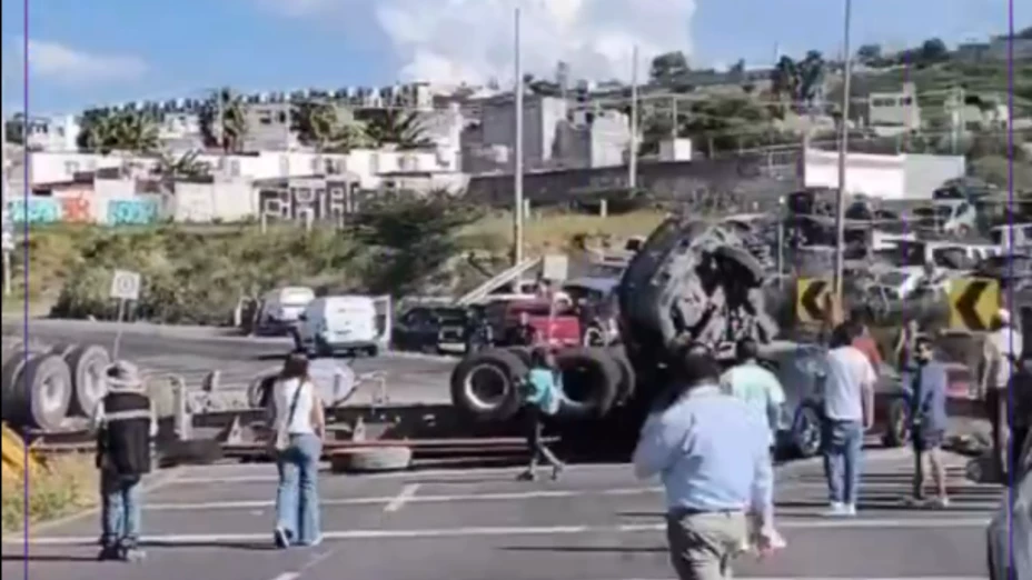 accidente en el fray junipero hoy 19 de agosto.png
