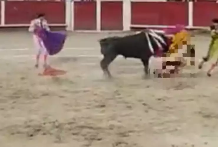 Joselito Adame sufre terrible cornada en Aguascalientes