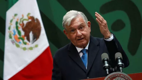AMLO veta nombramientos del INAI
