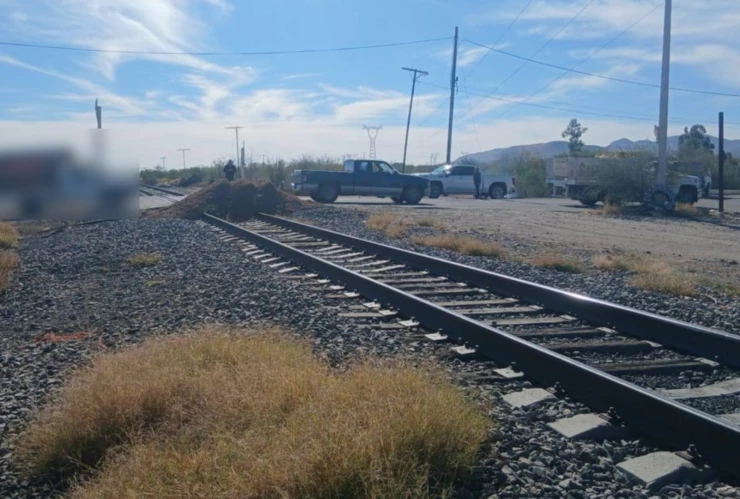bloquean vías del tren