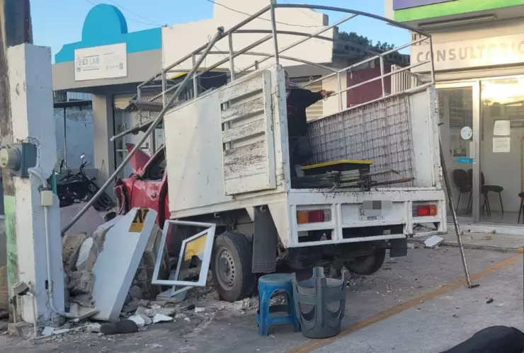 Tráfico Cancún Accidente de tránsito en la Región 236 deja una persona sin vida