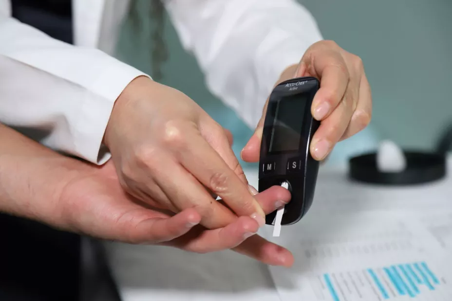 Glucosa diabetes.jpg