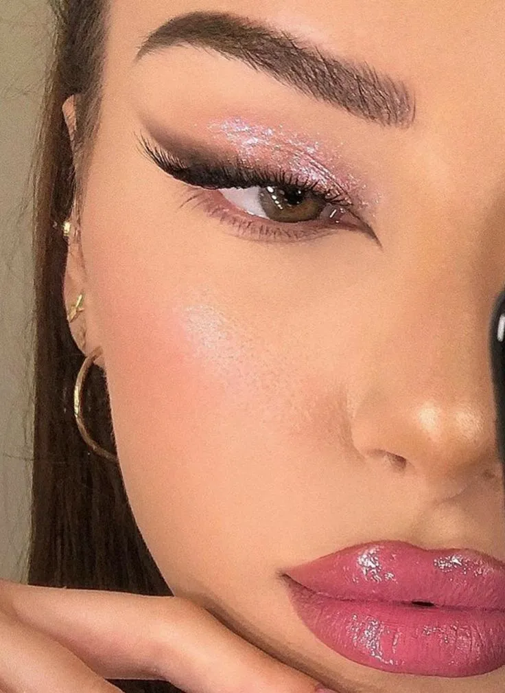 Sombras foxy eyes para ojos medianos
