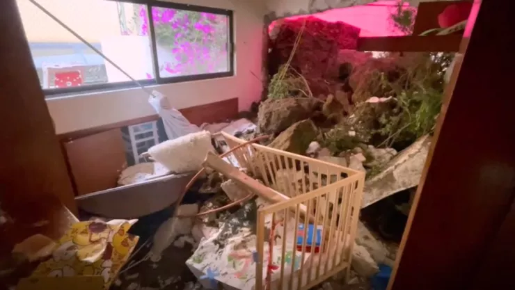 Deslizamiento de tierra en Álvaro Obregón deja casas dañadas en Lomas de las Águilas