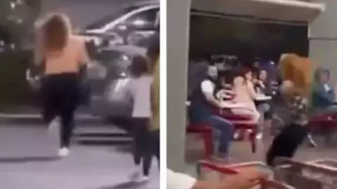 Mujer sale corriendo de supermercado y se quita la ropa; momento se viraliza.jpg