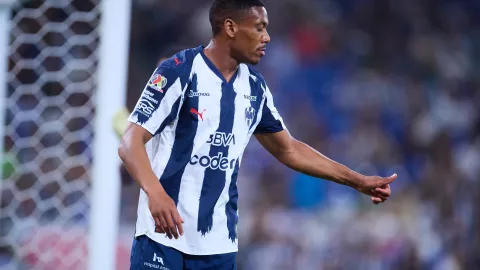 Anthony Martial lesionado Rayados hombro