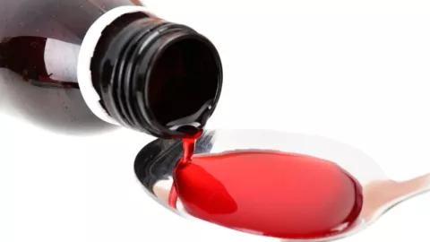 Colorante rojo 3 en alimentos ¿Qué es, dónde está prohibido en 2025 y qué contiene?