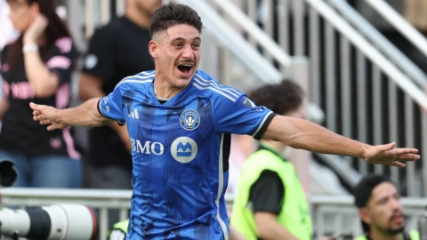 Cóccaro, nuevo delantero del Atlas