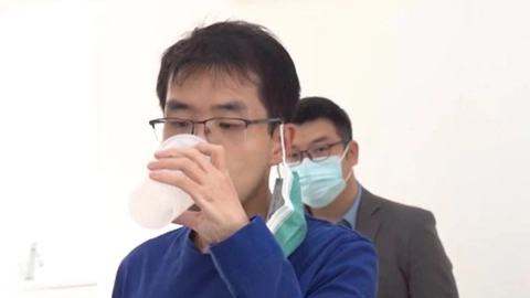 Aplican primera vacuna inhalada contra Covid-19 en China