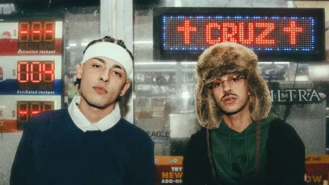 ¿La colaboración más esperada del 2025? Feid y Trueno lanzan ‘Cruz’