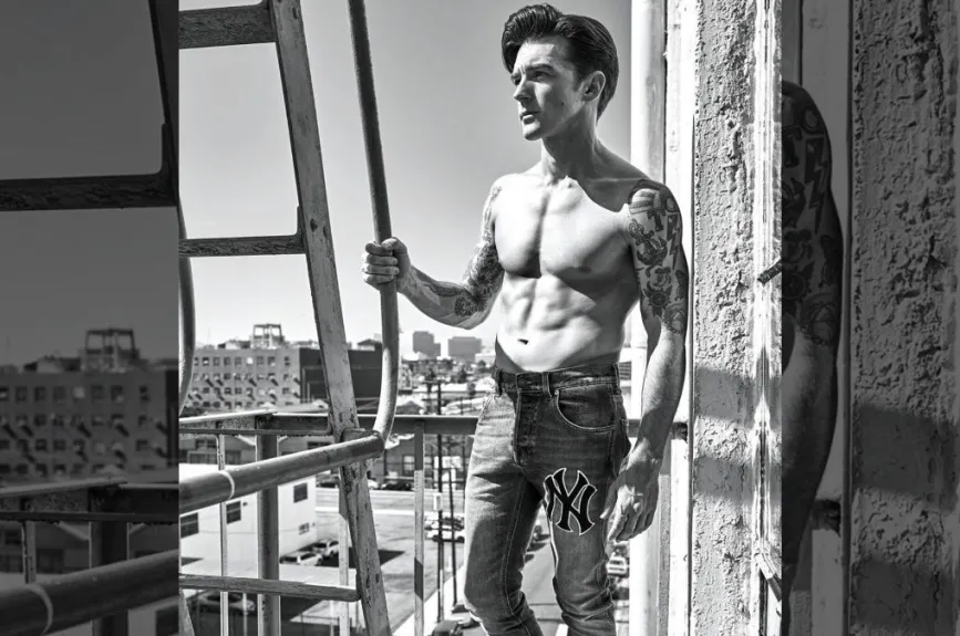 Drake Bell fit.jpg