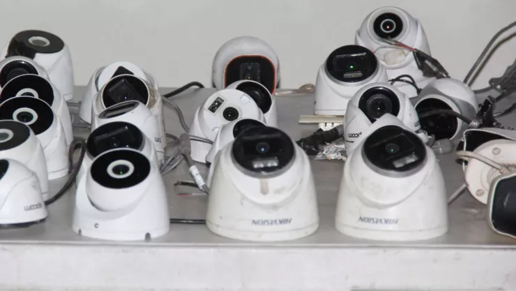 Retiran cámaras clandestinas en Culiacán