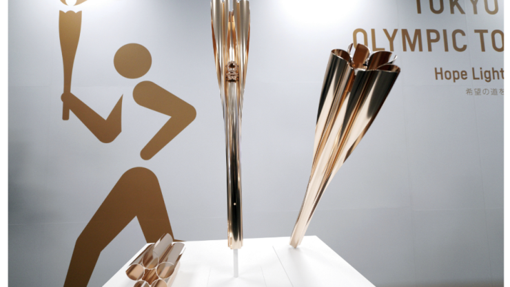 Presentan antorcha olímpica de los Juegos Olímpicos de Tokio 2020/ Foto: Especial