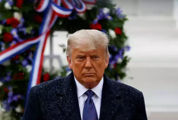 donald trump regresa actividades dia veteranos.jpg