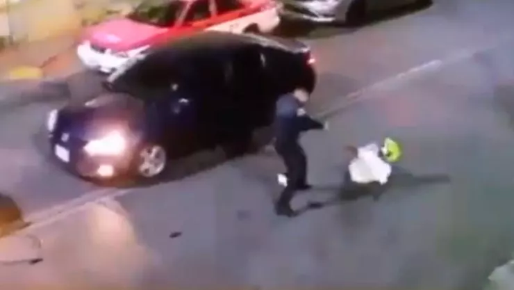 VIDEO: Ascienden a policía que frustró asalto en Iztacalco