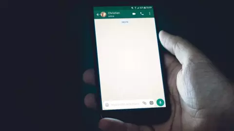 ¡Cuidado! Circula mensaje _bomba_ en WhatsApp que NO DEBES abrir