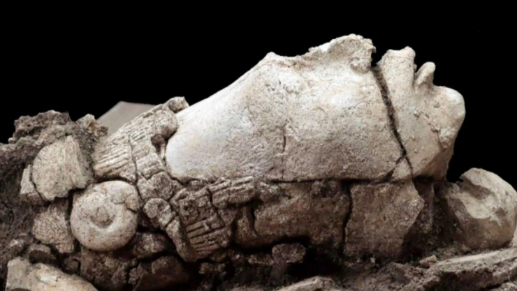 Palenque cabeza estucada dios del maíz