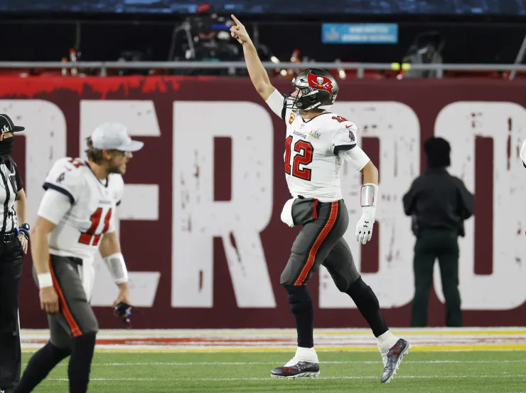 38-3. Brady suma 602 pases de anotación y da el triunfo a los Buccaneers