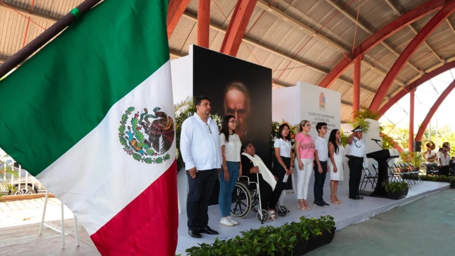 Conmemoran a don Andrés Quintana Roo en su aniversario luctuoso 173