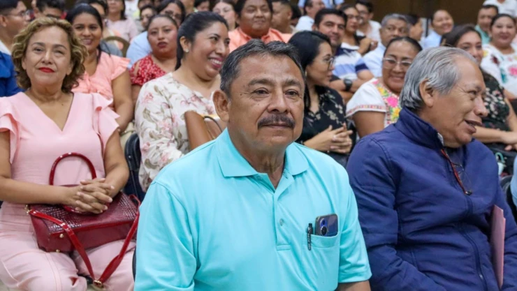 Quintana Roo reconoce la labor de 722 docentes de telesecundarias