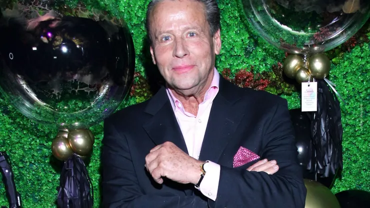 Alfredo Adame explota contra Omar Chaparro tras burlas y memes.