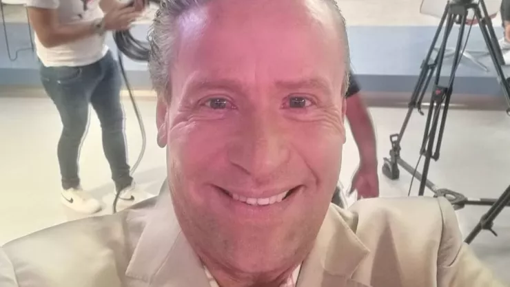 Alfredo Adame reta a Christian Suárez a demandarlo.