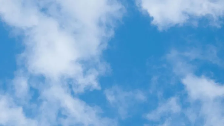 Cielo parcialmente cubierto