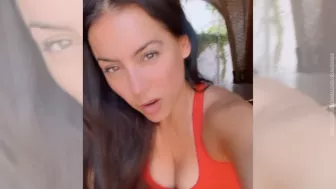 Claudia Lizaldi (2).jpg