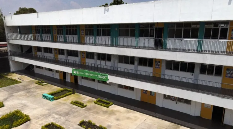 Universidad Rosario Castellanos