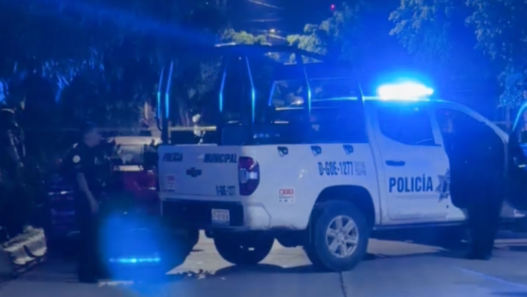¡ÚLTIMA HORA! Iba en su vehículo y fue atac4do por delincuentes en esta zona de León; así sucedió .png