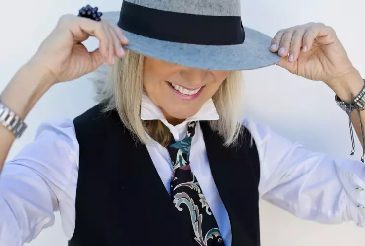 Día Internacional del Asesor de Imagen: Tips para verte siempre elegante sin gastar en ropa nueva