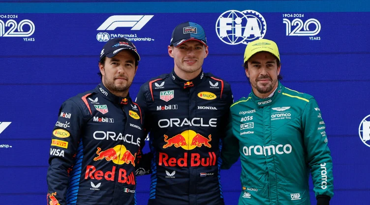 Checo Pérez, Verstappen y Fernando Alonso