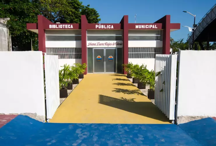 Chetumal_ Rehabilitan parque, domo, cancha y biblioteca en la colonia Santa María.jpg