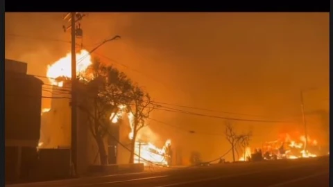 se incendia cassa de carlos vela por incendio de los angeles