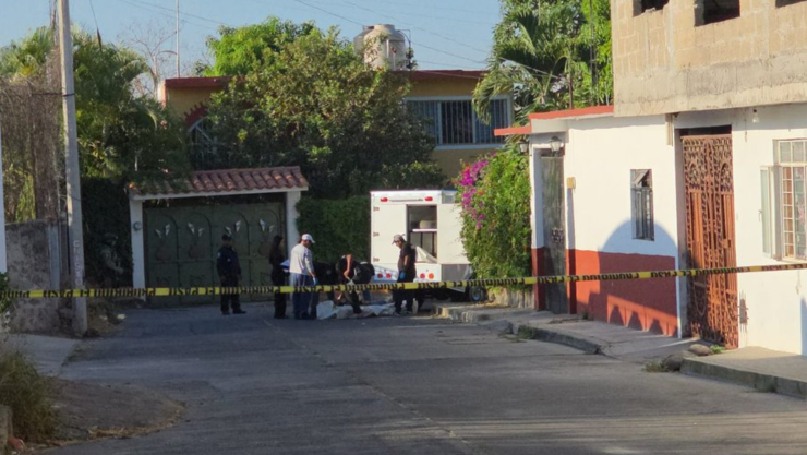 Le quitan la vida a dos hombres en Temixco.