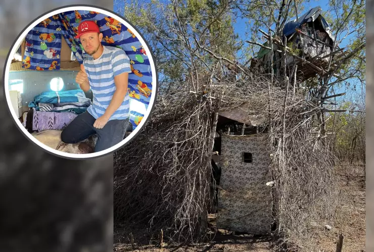 Rodrigo construye su casa en el monte de Guamúchil