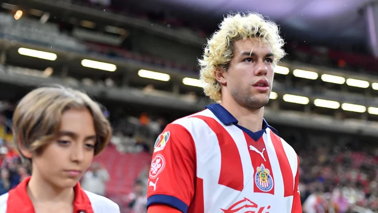 Cade Cowell con las Chivas