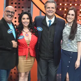 Ariel 100 Mexicanos.jpg