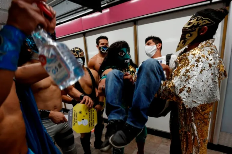 luchadores.jpg