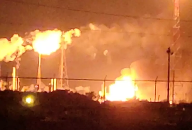 explosion refineria exxonmobil texas