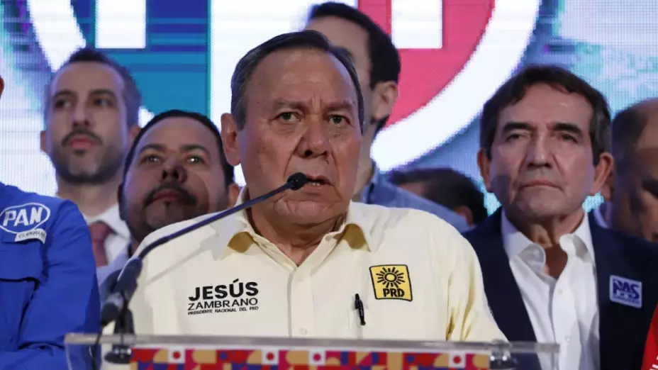 ¿Cómo puede perder su registro un partido político ante el INE? El caso del PRD