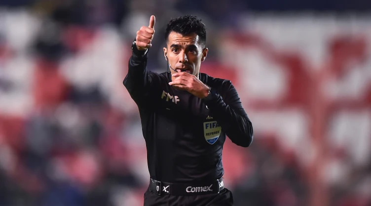 Adonai Escobedo, árbitro Liga MX