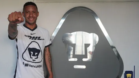 Gabriel Torres delantero Pumas Liga MX